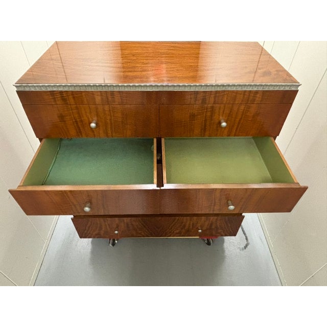 1930's American Modernist Walnut Chest of Drawers For Sale - Image 16 of 18