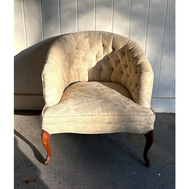 Mid-Century Modern Cream Tufted Barrel Armchair For Sale - Image 3 of 5
