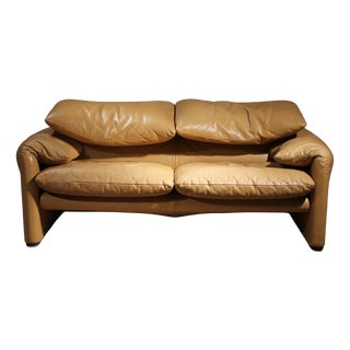Maralunga Leather Sofa by Vico Magistretti for Cassina, 1970s For Sale