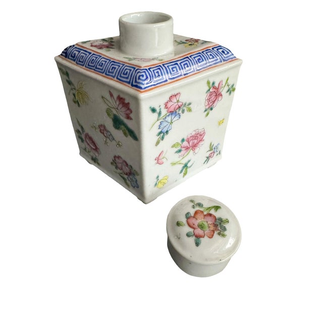 1900 - 1909 Antique Chinese Porcelain Tea Caddy For Sale - Image 5 of 12