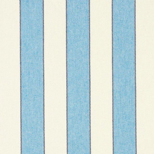 This classic alternating stripe with a graphic outline combines high performance durability with an amazingly soft and...