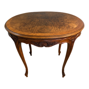 Vintage French Louis XV Style Carved Walnut Oval Side Table With Shell & Floral Motif