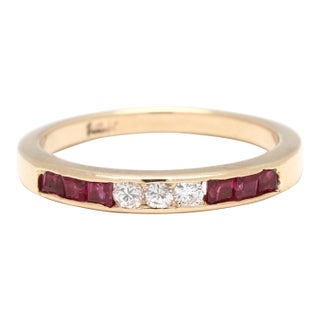 0.39ctw Ruby and Diamond Band Ring, 14k Yellow Gold, Ring Size 6.25 For Sale