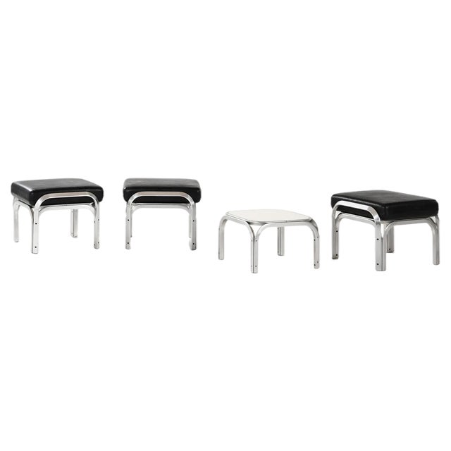 Seating Group by Jørn Utzon attributed to Fritz Hansen, 1960s, Set of 4 For Sale