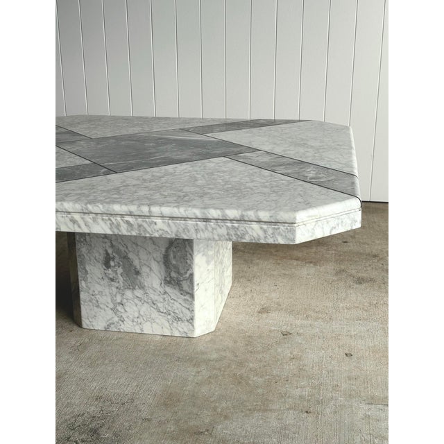 Italian Carrara & Bardiglio Marble Inlay Coffee Table, 1970s For Sale - Image 11 of 15