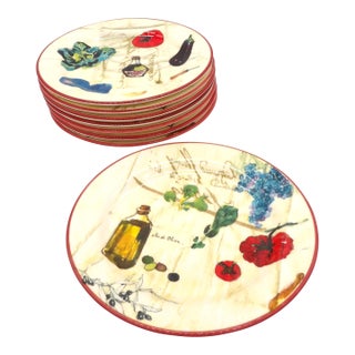 Set of 8 Williams-Sonoma French Market 9" Salad Plates— Made in Portugal — Mediterranean Vegetable Motif For Sale