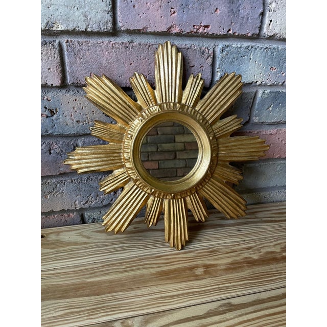 1960s Italian Florentine Radiant Giltwood Sunburst Wall Mirror For Sale - Image 13 of 15