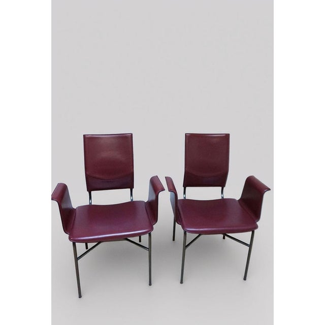 Mid-Century Modern Armchairs in Bordeaux Red Leather by Ross Littell for Matteo Grassi, Steel, Italy, 1980s, Set of 2 For Sale - Image 3 of 18