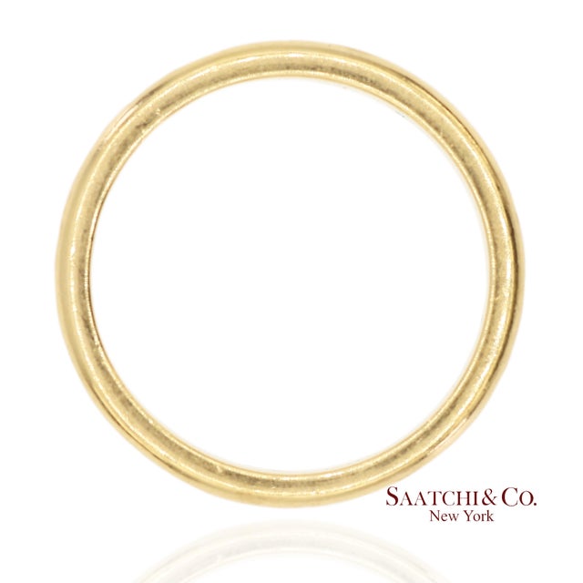 Metal Vintage Tiffany & Co. 18k 750 Solid Yellow Gold Heart Shape Band Ring, Size 5 For Sale - Image 7 of 11