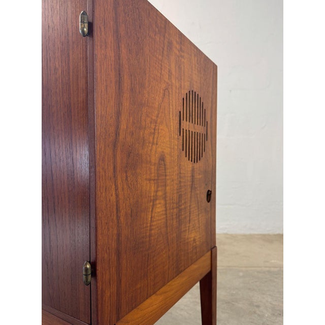 1960s Danish Teak Media Cabinet with Bi-Fold Doors For Sale - Image 9 of 9