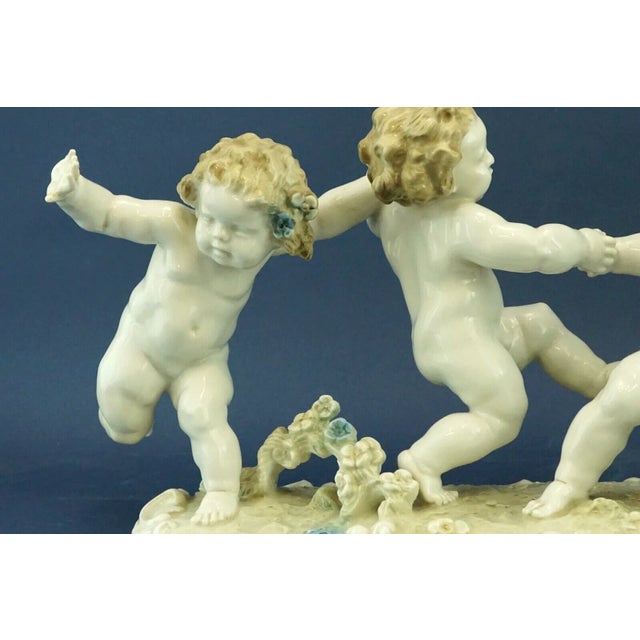 20th Century Porcelain Sculpture with Triptych of Putti by Karl Tutter for Hutschenreuther, Germany For Sale - Image 12 of 18