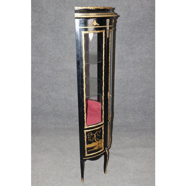Gorgeous Ebonized Chinoiserie Decorated Vitrine Curio Cabinet For Sale In Philadelphia - Image 6 of 12