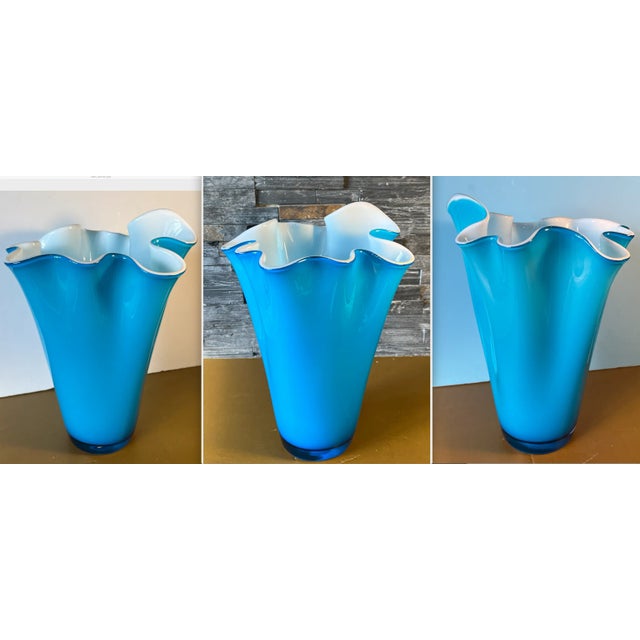 Vintage 16-In. Tall Art Glass Handkerchief Sky Blue Vase With White Cased Glass Interior For Sale In New York - Image 6 of 12