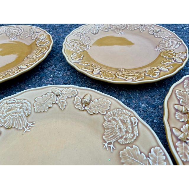 Bordallo Pinheiro Bordallo Pinheiro Yellow Acorn and Turkey Majolica Dinner Plates- Set of 5 For Sale - Image 4 of 12
