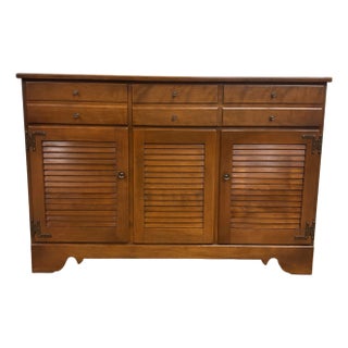Vintage Ethan Allen Baumritter Heirloom Nutmeg Maple Console Sideboard Credenza For Sale