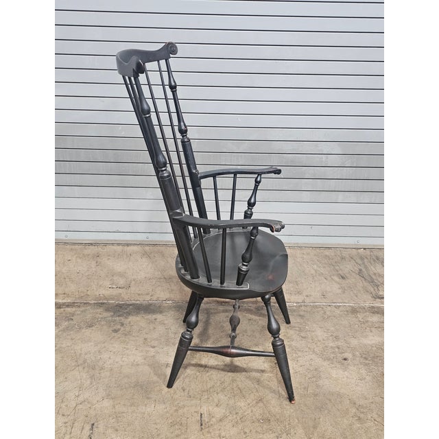 d.r. Dimes Black Fan Back Carved Windsor Arm Chair Bench Made New Hampshire For Sale - Image 10 of 12
