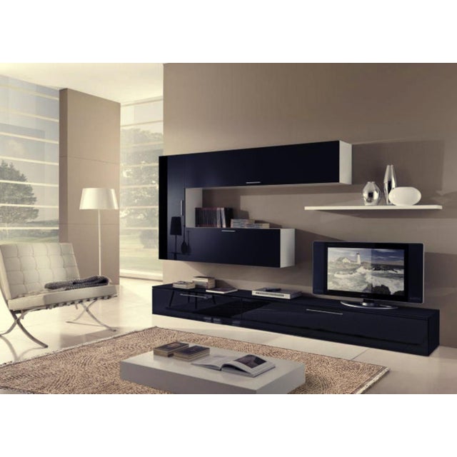 Nomad Rug in Wool For Sale - Image 3 of 5