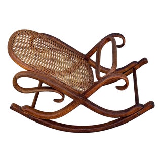1900-1909 Vienna Secession Bent Oak & Cane Rocking Foot W/ Bolt Stool by Thonet No.7001 For Sale
