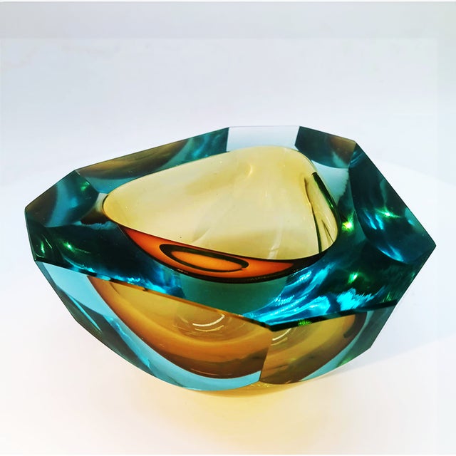 1960s Vintage Italian Multifaceted Geode Ashtray in Murano Glass by Flavio Poli for Seguso, 1960s For Sale - Image 5 of 9