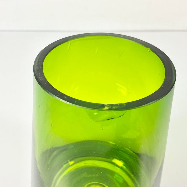 1970s Vintage Polish Boho Chic Hollywood Regency Hand Blown Glass Vase. For Sale - Image 6 of 15
