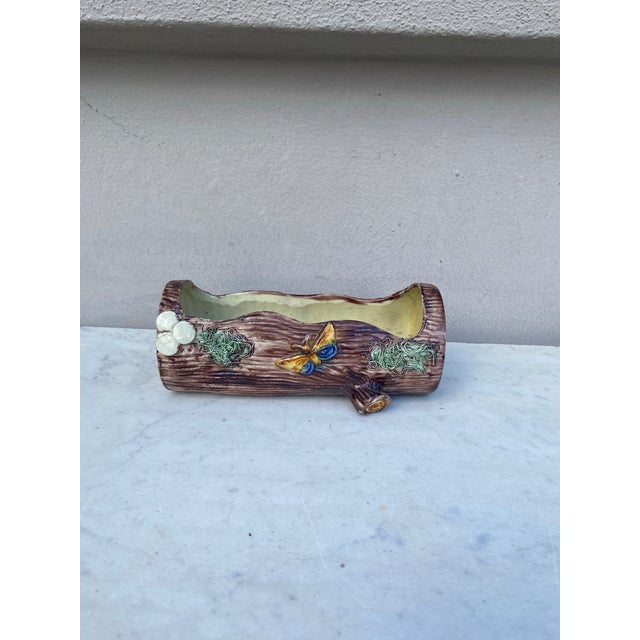 19th-Century Palissy Majolica trunk jardinière with butterflies. L / 6.3 inches.