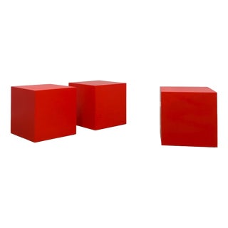 Italian Fiberglass Cube Stools, 1960s, Set of 3 For Sale