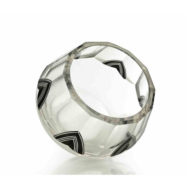 Small Art Déco Transparent Glass vase realized in Bohemia between 1930s and 1940s and attr. to Karel Palda. Excellent...