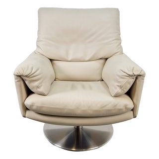 Cece Swivel Chair in Leather from Leolux For Sale