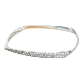 Tiffany & Co., Frank Ghery Torque 18k White Gold and Diamond Bangle Bracelet For Sale