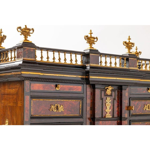 17th Century Antique Monetiere in Ebony and Tortoiseshell, 1680 For Sale - Image 5 of 11
