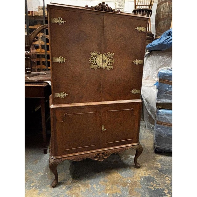 Brown Cocktail Cabinet in Burr Walnut For Sale - Image 8 of 18