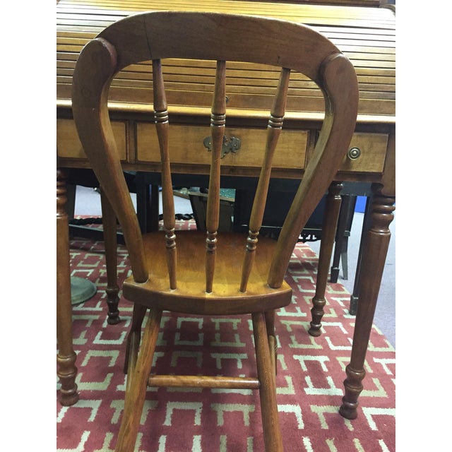 20th Century Traditional Tell City Young Republic Solid Rock Maple Roll