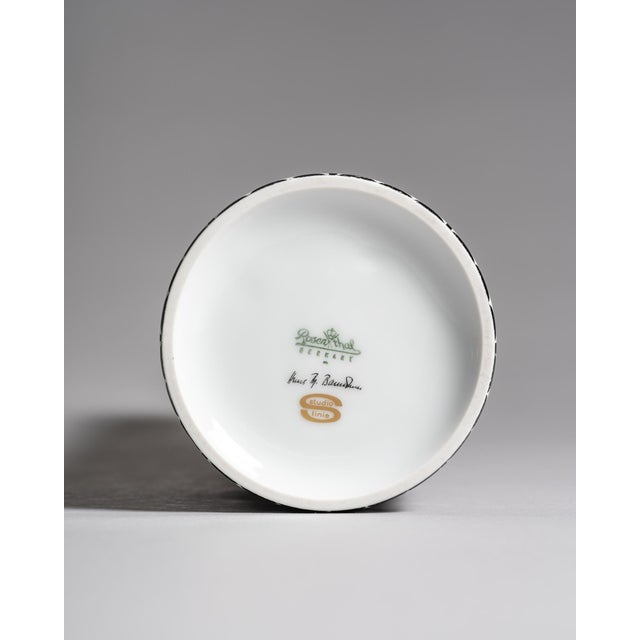 Baumann German Graphic Porcelain Vases by Hans Theo for Rosenthal, 1960s, Set of 2 For Sale - Image 15 of 16