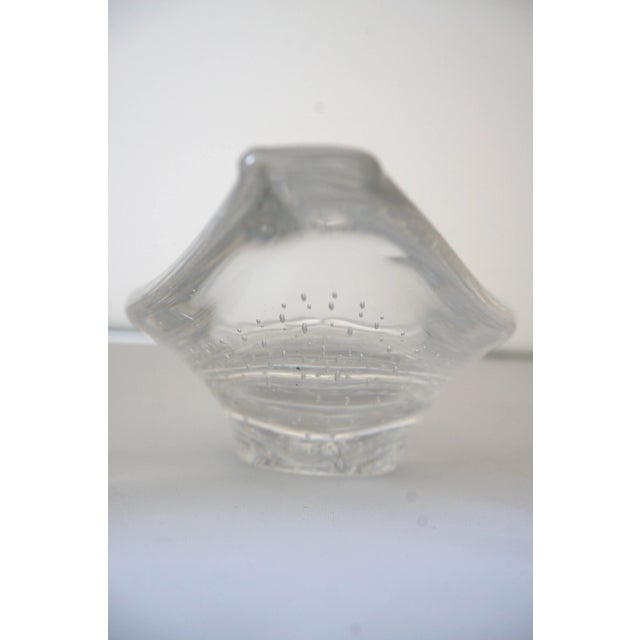 Glass Kosta Boda Crystal Fish Dish Bowl Bucccilante Controlled Bubbles and Smiling Face For Sale - Image 7 of 13