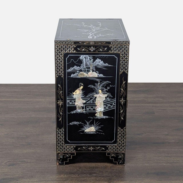 1990s Vintage Lacquered Chinese Cabinet For Sale - Image 5 of 11