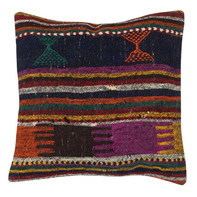 Traditional 20"x20" SET OF 2 - Hand-Woven Kilim Cushion Covers. A pair of Lace Pillow Covers For Sale - Image 3 of 4