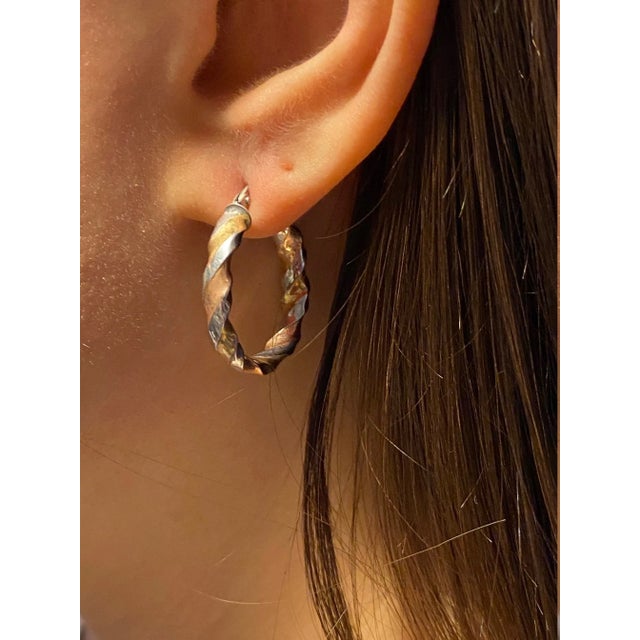 1980s The Brills: Ladies Tri Color 14K Gold Twist Hoop Earrings, 2 Pieces For Sale - Image 5 of 5
