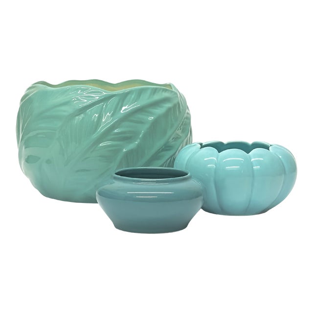 Mid 20th Century Hollywood Regency Mixed Turquoise Planters - Group of 3 For Sale