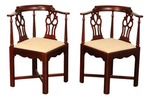 Hickory Chair Chippendale Style Pair of Mahogany Corner Chairs