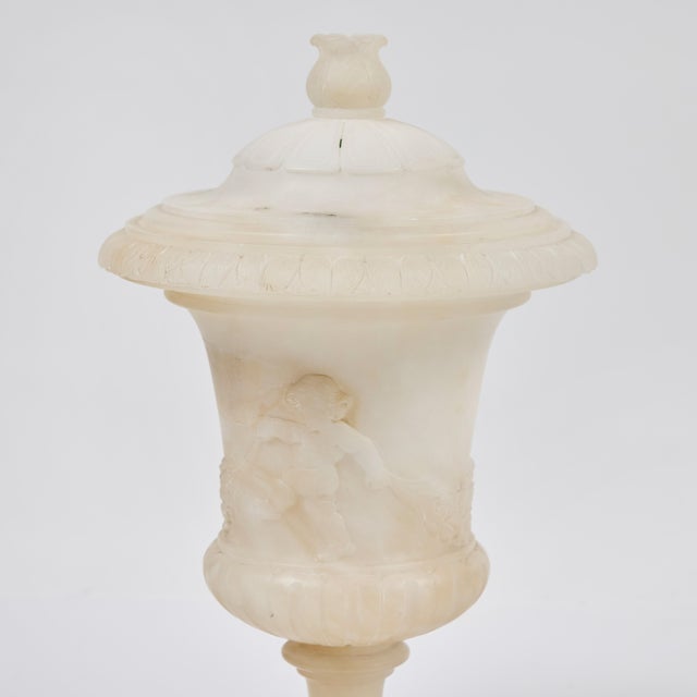 1940s Pair Vintage Italian Small Lidded Urn Alabaster Lamps For Sale - Image 5 of 9