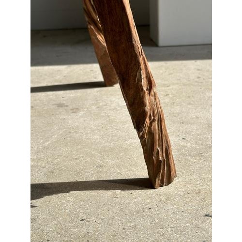 Small Organic Quadripod Bench in Upcycled Asian Teak with Openwork Seat, Matahari For Sale - Image 13 of 18