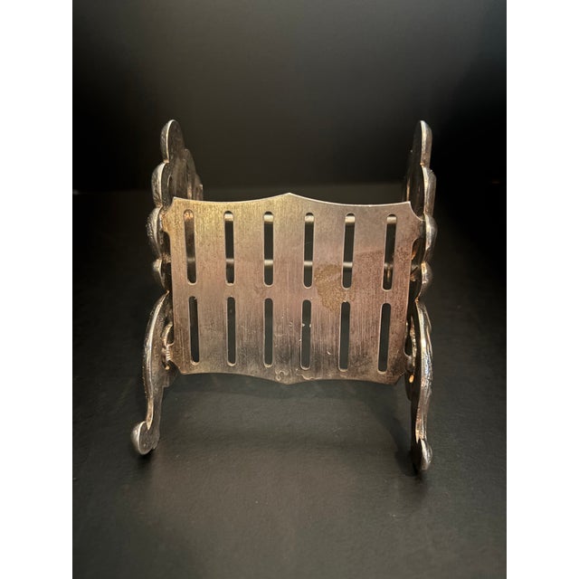 Mid-Century Modern 1970s Leonard Silver Italian Baroque Style Knife Rest, Elegant Tabletop Accessory For Sale - Image 3 of 9