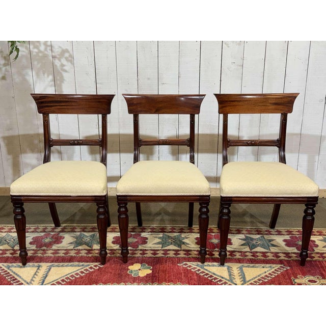 Vintage English Armchairs and Side Chairs in Mahogany, 1950s, Set of 8 For Sale - Image 16 of 18