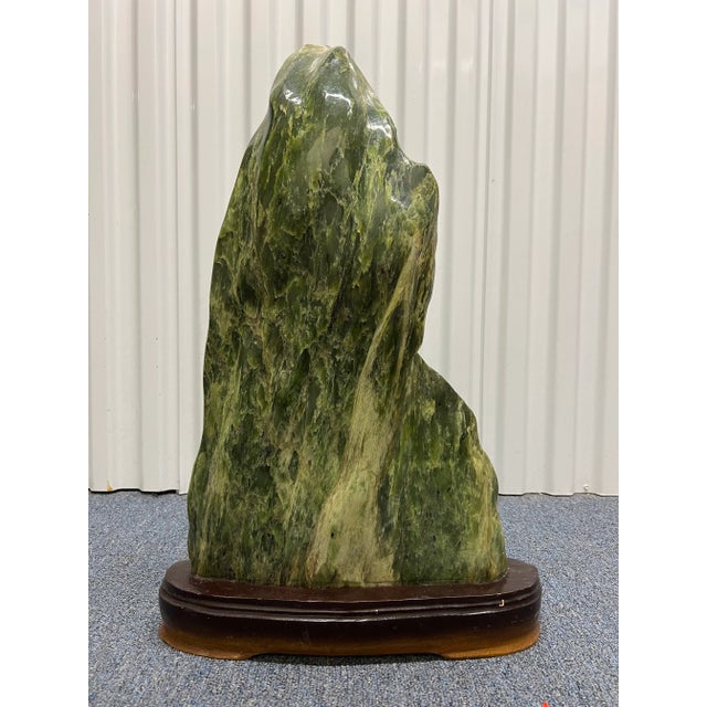 Chinese Early 20th Century Antique Chinese Green Serpentine Scholar Rock Diety Stone For Sale - Image 3 of 10