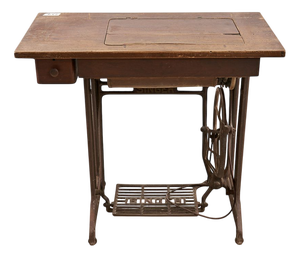 Singer Sewing Machine with Cast Iron Base