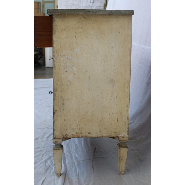 Provincial LXVI French Chest of Drawers in White and Light Blue Lacquer For Sale - Image 5 of 8