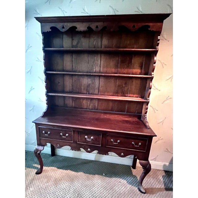 French Country 1940s Holland Company Welch Dresser W/Plate Rack in Distressed Oak For Sale - Image 3 of 16