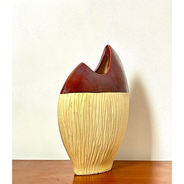 Vintage Sculptural Ceramic Vase, Italy, 1970s For Sale - Image 10 of 10