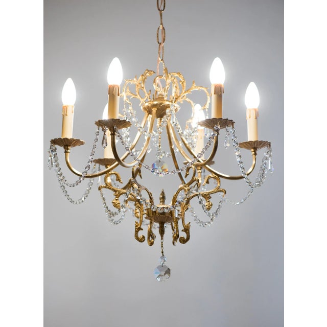 1970s Spanish Hollywood Regency Brass 6-Light Chandelier With Crystals For Sale - Image 12 of 13