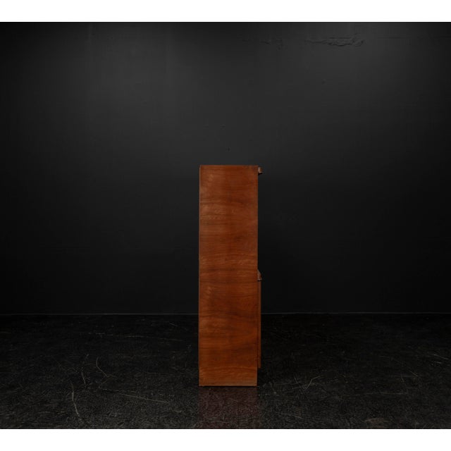 No. 37 Sideboard in Walnut by Bruno Paul for VEB Deutsche Werkstätten Hellerau, 1935 For Sale - Image 11 of 18